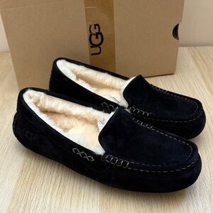 UGG Ansley Water Resistant Slipper